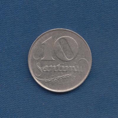 10 Santimu 1922 - Latvia