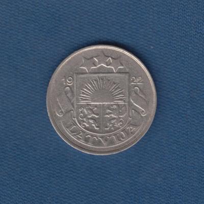 10 Santimu 1922 - Latvia