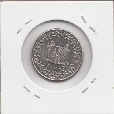 100 Cent 1989 — Suriname
